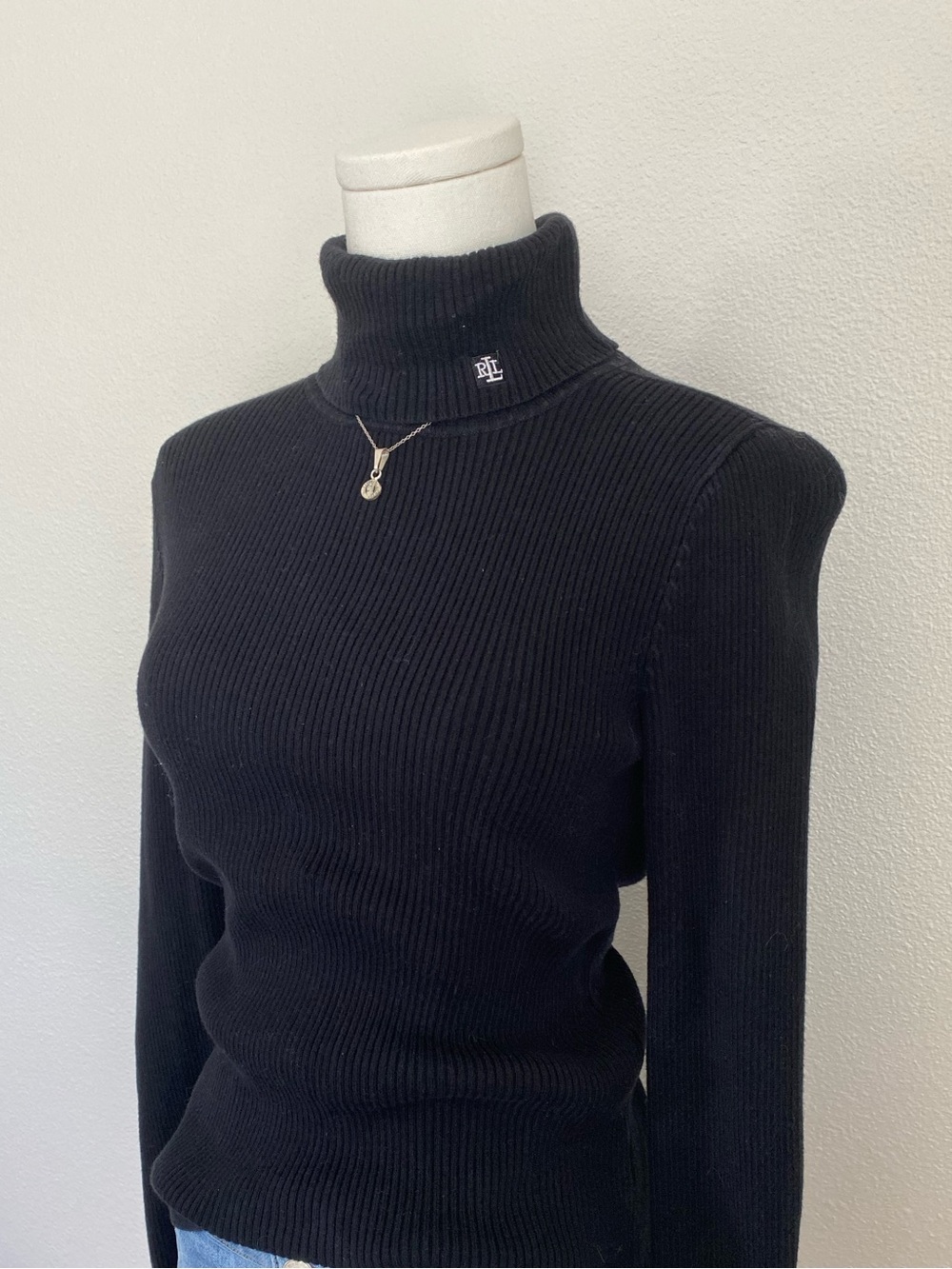 Vintage 90s Lauren Ralph Lauren Ribbed Black Turtleneck Sweater Size Small - Picture 3 of 7